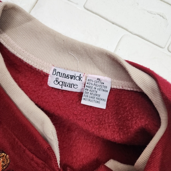 brunswick square maroon embroided xl cardigan - Picture 5 of 6